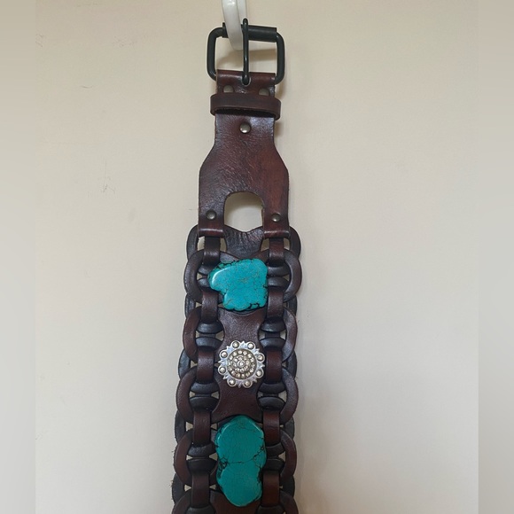Beautiful leather belt with turquoise stones